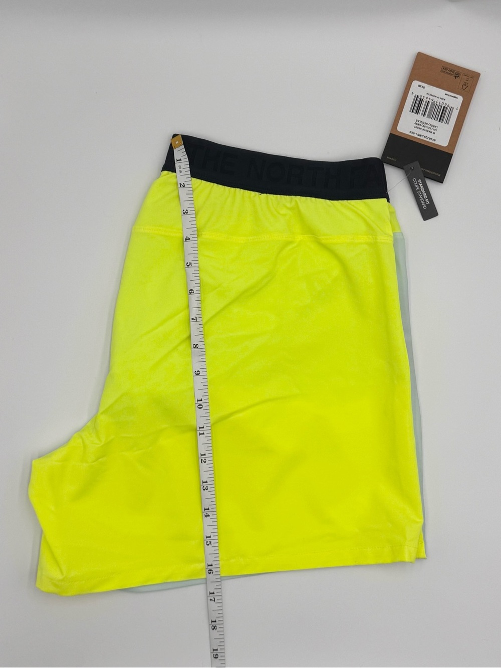 The North Face Wander Shorts Womens Large Colorblock Neon Running Athletic NWT - Picture 5 of 12